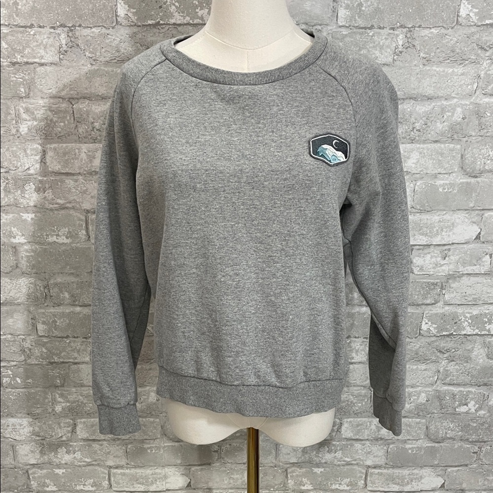 ZYIA Active Gray Mountain Patch Crew Neck Sweatshirt